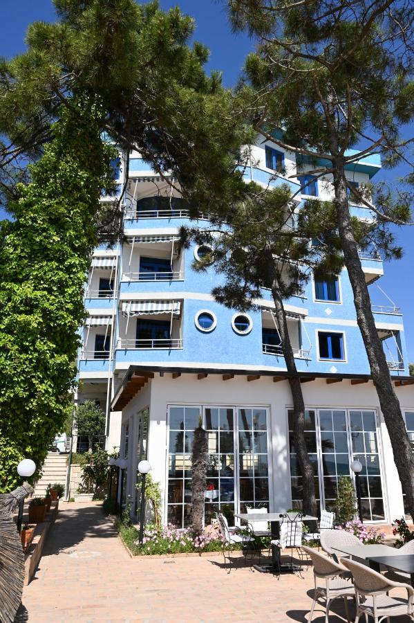 Grand G&T Ξενοδοχείο Škalngur Εξωτερικό φωτογραφία